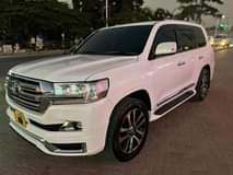 A picture of TOYOTA LANDCRUISER