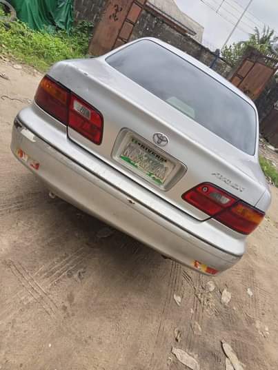A picture of SHARP 1999 MODEL TOYOTA AVALON First Body Sound Engine Smooth