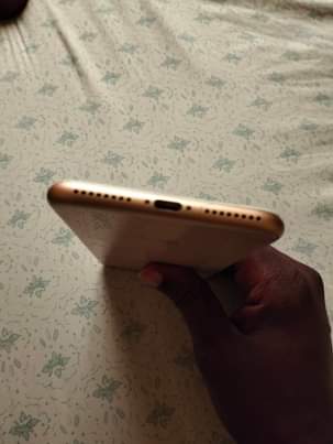 A picture of Iphone 8plus
