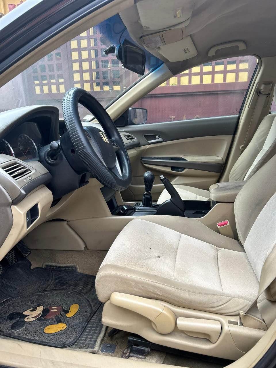 A picture of Honda Accord Evil spirit 2009 Manual