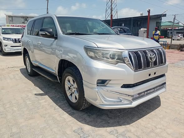 A picture of Sweet Toyota Prado 2012