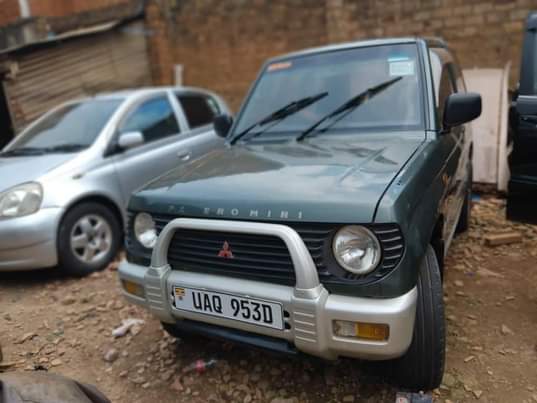 A picture of MINI PAJERO ON QUICK SALE AT 7 5 MILLION 1