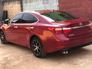 A picture of Registered Lexus Es350 014 full option