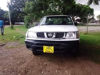 used nissan hardbody