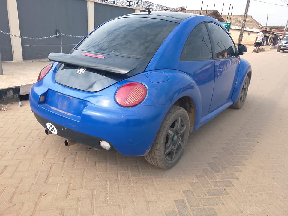 A picture of Manual Volkswagen beetle buy and fix the clutch drivable to