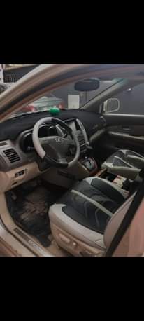 A picture of Lexus Rx 330