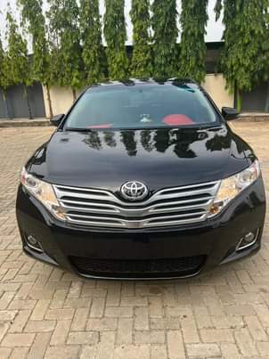 A picture of 2010 Full option Toyota Venza In excellent condition Keyless start