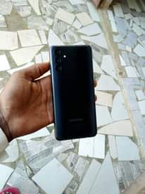 A picture of Simu Used