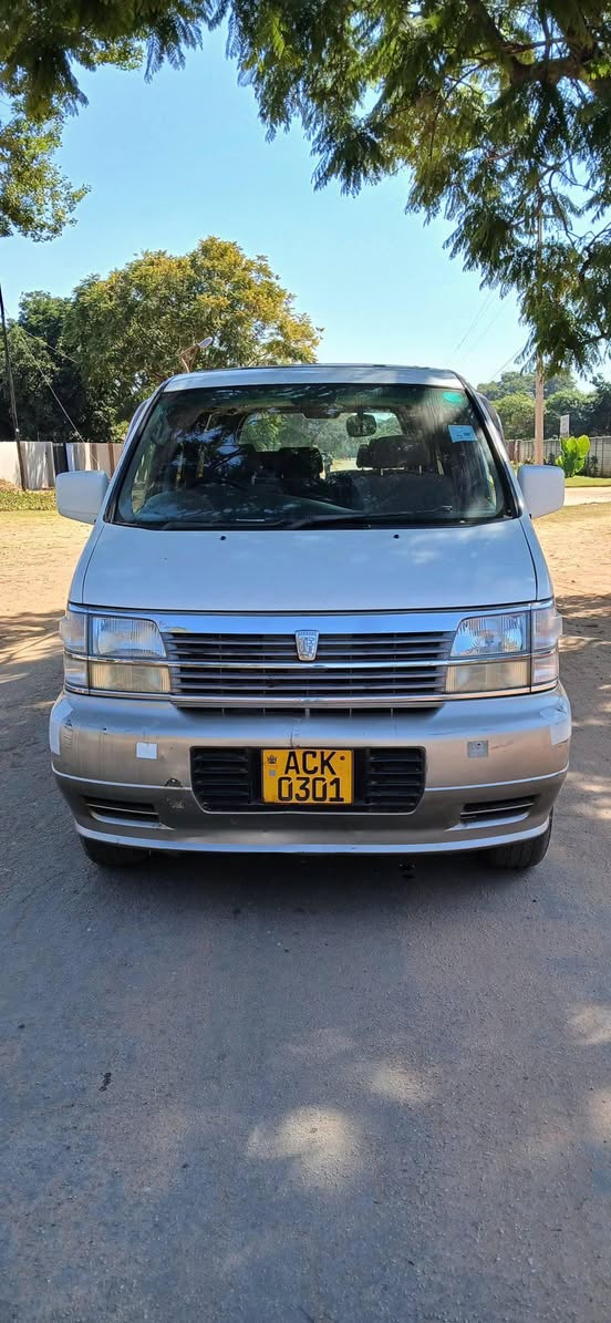 used nissan elgrand