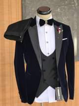 A picture of Classic suits