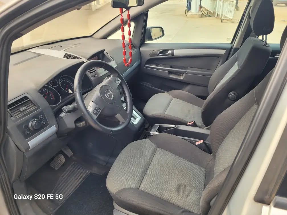 A picture of SUPER CLEAN FIRST BODY PAN OPEL ZAFIRA AUTOMATIC GRADE A
