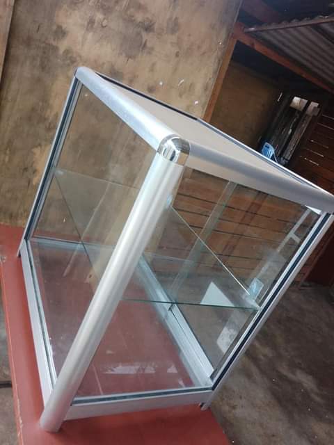 A picture of Kabati la Aluminium