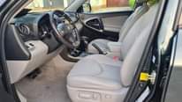 A picture of Toyota RAV4 2012 Limited Edition