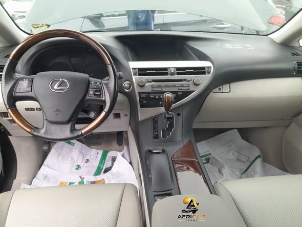 A picture of Lexus Rx 350