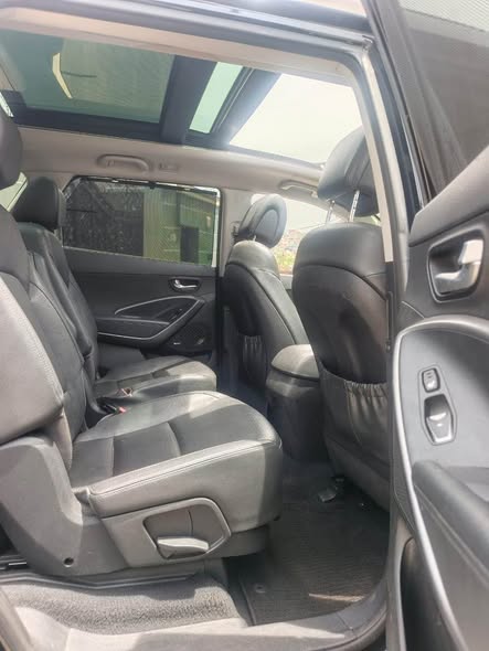 A picture of Hyundai Santa Fe