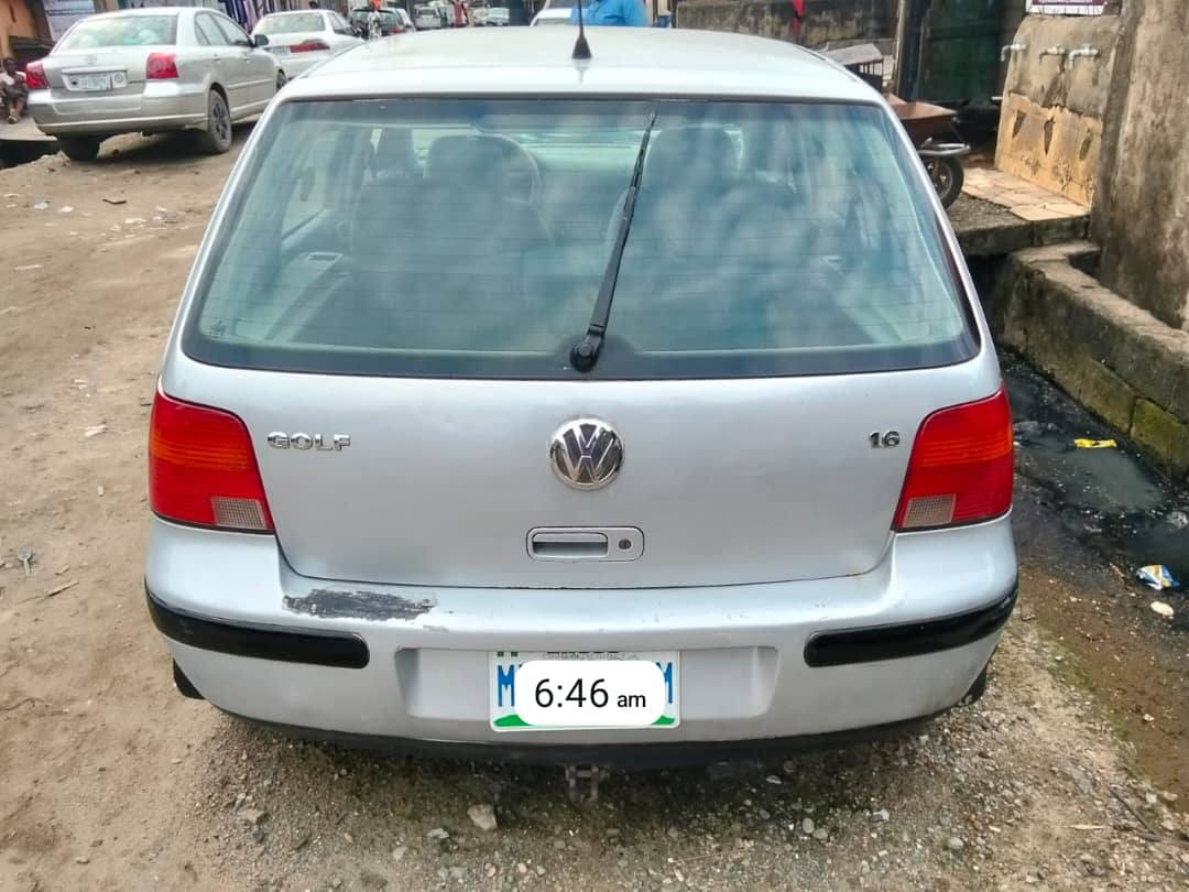 A picture of Volkswagen golf 4 2004