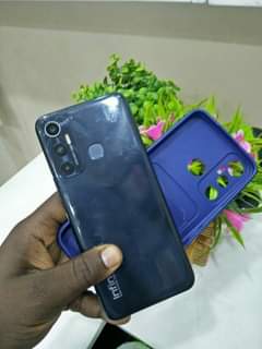 A picture of Infinix hot 11 64gb 4ram 6000mhg