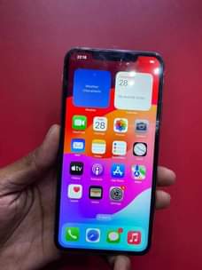 A picture of Iphone 11pro max available at 1.3000000 call or watsp 256744600358