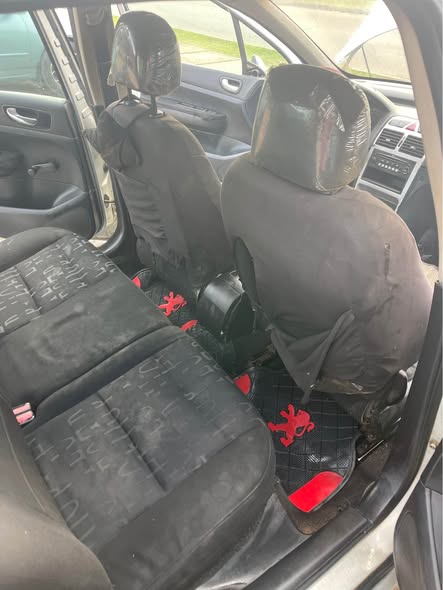 A picture of Distress sale 307 manual