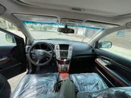 A picture of Unregistered Lexus RX330 Year 2005 With OCD 7 2 Million