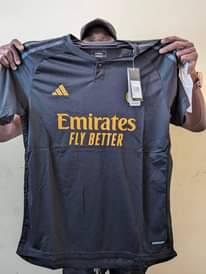 A picture of JEZI AINA ZOTE ZINAPATIKANA KWANGU
