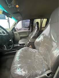 A picture of 07065295737 Jeep 2004 4.2m