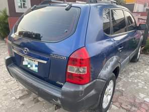 A picture of KB AUTOs First Body Hyundai Tucson 2008 model Good engine