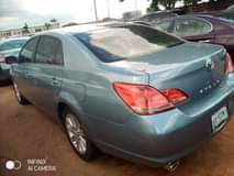 A picture of Toyota Avalon ship for sale everything is intact nothing to