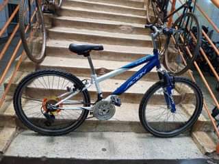 A picture of bikes Prices vary from 250 000 0759594082