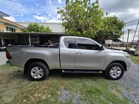 A picture of 2018 toyota revo