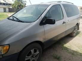 A picture of Toyota Sienna 2003 Everything is working perfectly fine Engine Gear