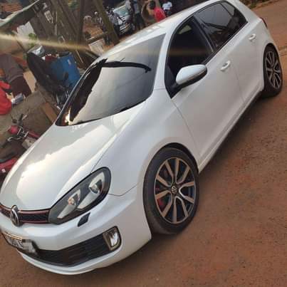 A picture of VW Golf GTI 42m
