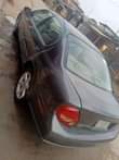 A picture of Nissan maxima 2000 v6...ik