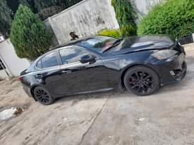 A picture of DEALER MARKET Extremely clean interior Gear ac untouched Engine is