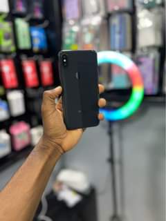 A picture of IPHONE XS MAX