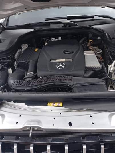 A picture of 2018 Mercedes Benz GLC300