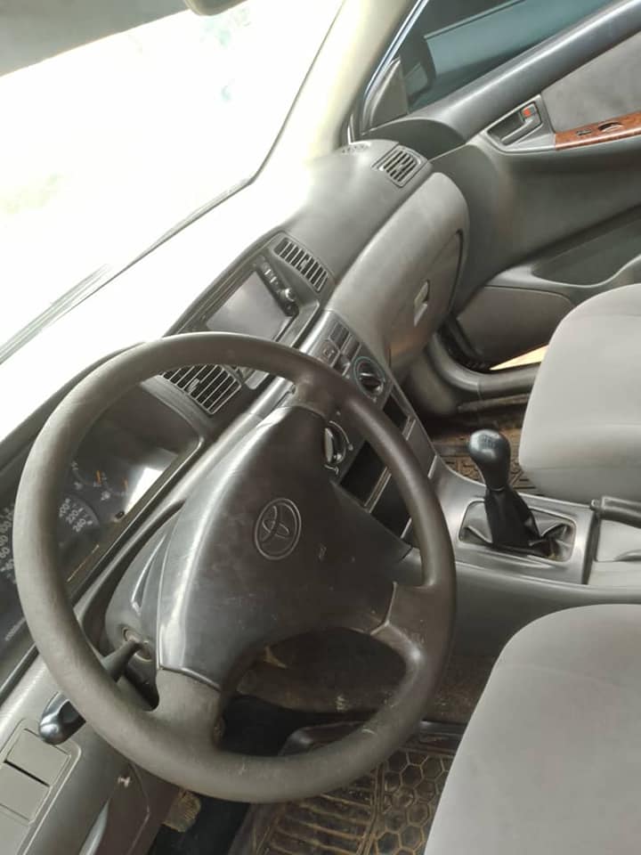 A picture of Toyota Camry bank type