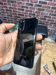 A picture of Samsung S20 5g