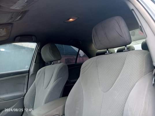 A picture of Clean 2010 Toyota Camry 09069437672