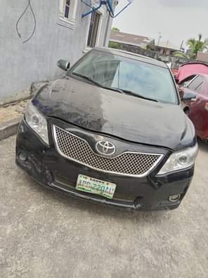 A picture of Distress Sale 2009 model Toyota Camry sound engine but the