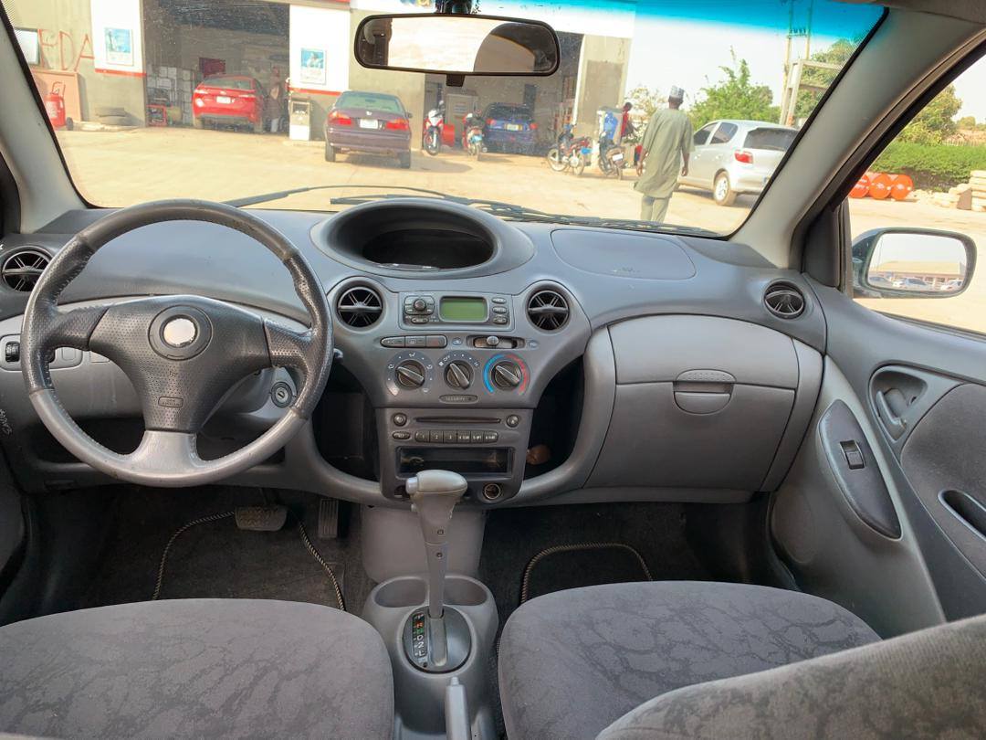 A picture of YARIS