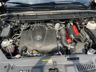 A picture of Toyota highlander 2020