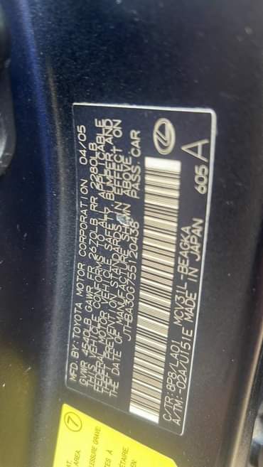 A picture of As e dey hot Highest grade Lexus ES 330 Everything