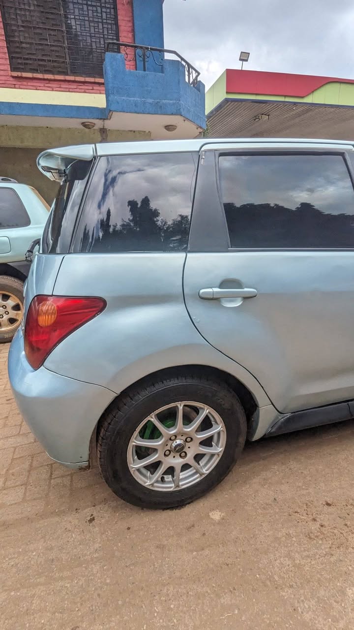 A picture of Toyota ist