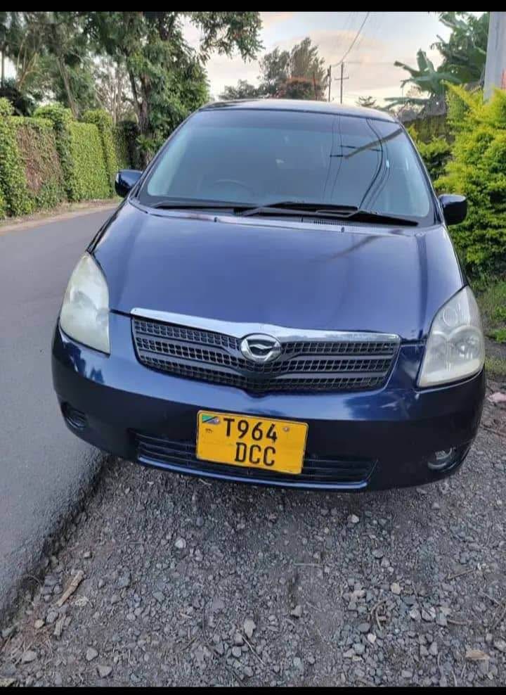 A picture of Toyota spacio Call me 0674035212 Arusha tanzania Price 7m