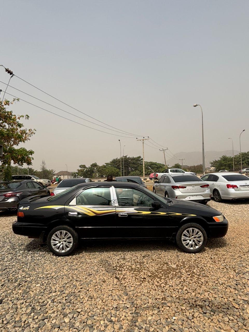 A picture of Toyota Camry pencil light