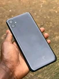 A picture of Samsung Galaxy A04e on Loan ..call or watsApp 0743248094.