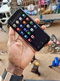 A picture of Samsung galaxy s8