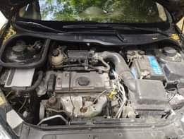 A picture of Awoof Tokunbo peugeout 206 clean in and out everything is