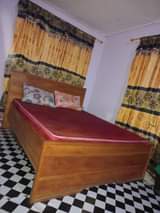 A picture of Kitanda na godoro Tsh 265 000